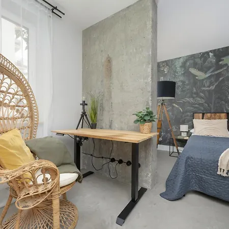Διαμέρισμα Rustic Magic Two-storey With Garden By Renters Βαρσοβία