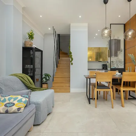 Dwupietrowy Dla 7 Osob Z Ogrodkiem By Renters Apartment *
