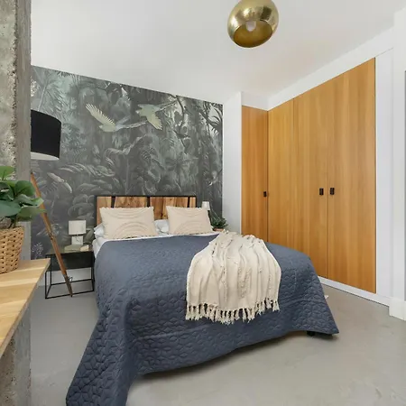 Apartmán Rustic Magic Two-storey With Garden By Renters *