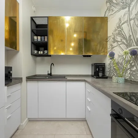 Apartment Rustic Magic Two-storey With Garden By Renters