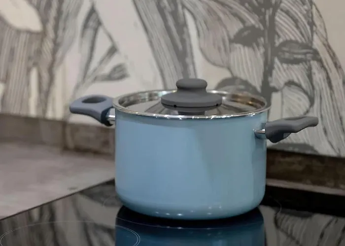 Rustic Magic Two-storey With Garden By Renters Appartement